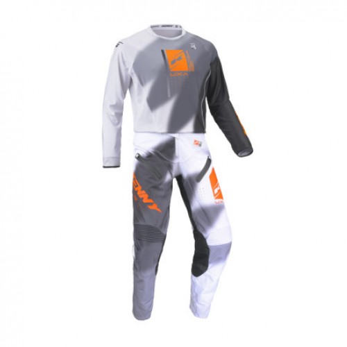 KENNY Titanium  2024 